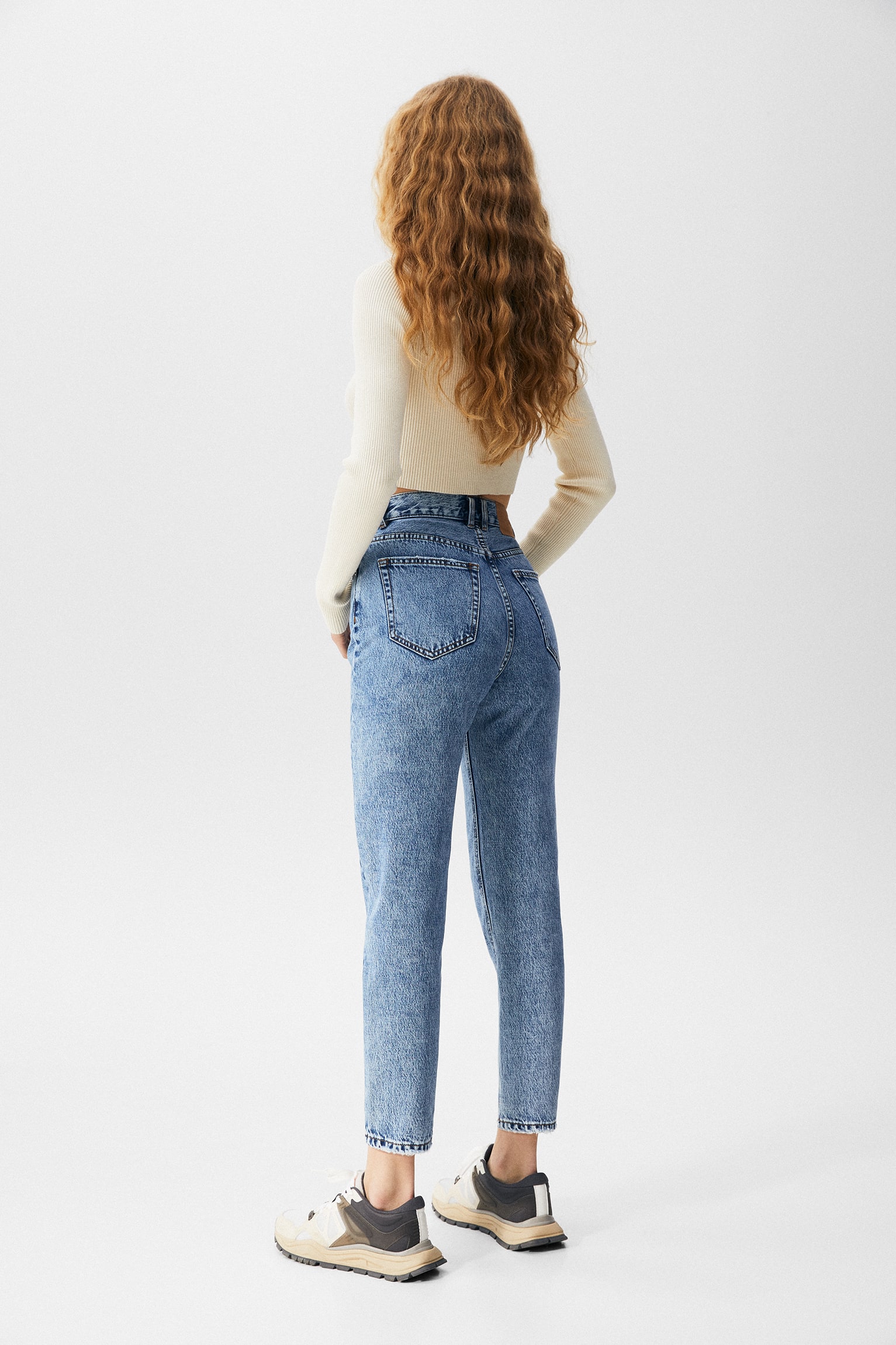 Jeans mom básicos azules - Image 3